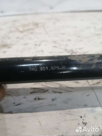 Тяга подвески поперечная задняя Skoda Octavia A5