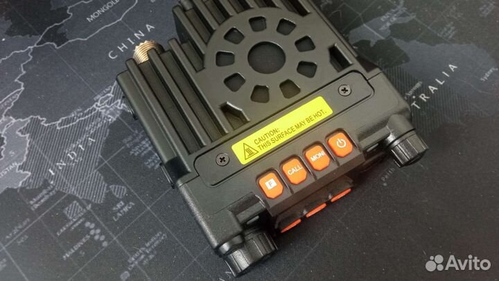 Мобильный телефон