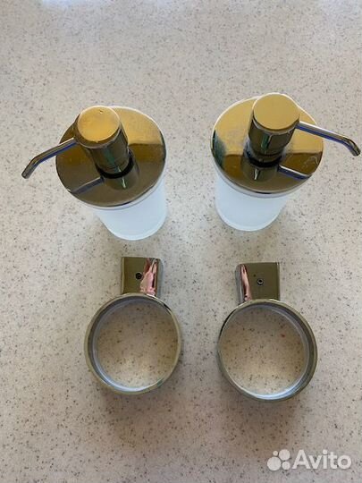 Дозаторы для жидкого мыла