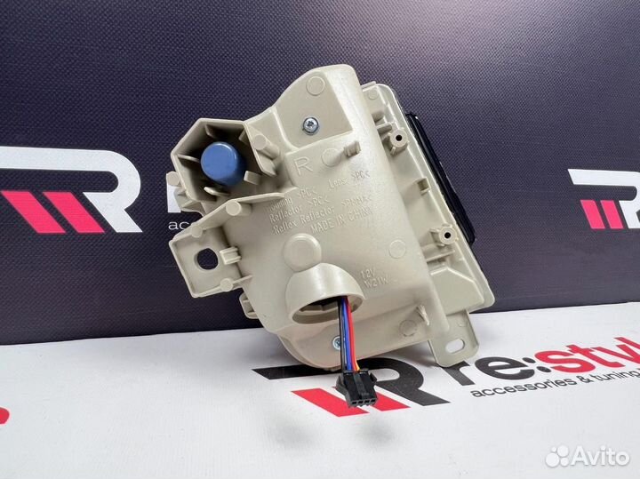 Катафоты Toyota Land Cruiser 200 с16г Тюнинг R2096