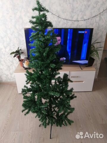 Елка искусственная