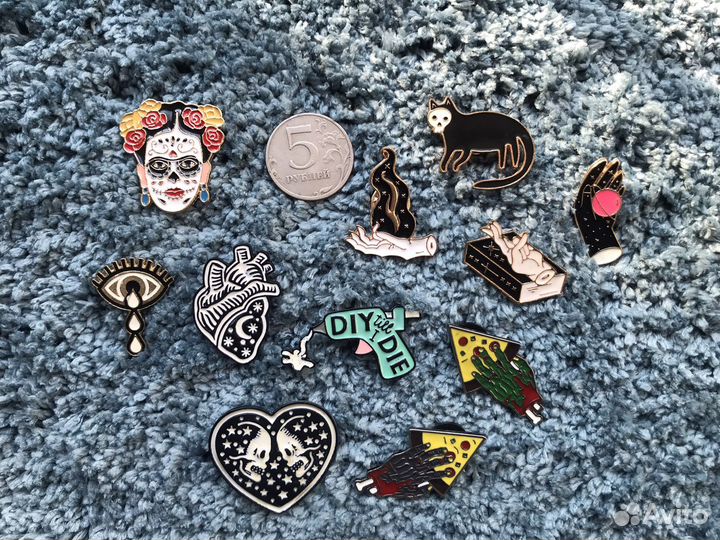 Значки пины