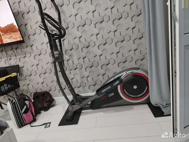 Эллиптический тренажер