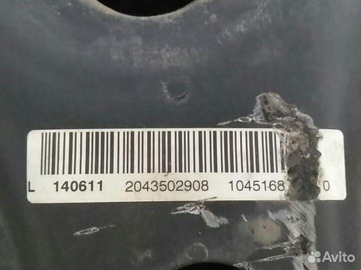 Рычаг задний левый нижний Mercedes W204