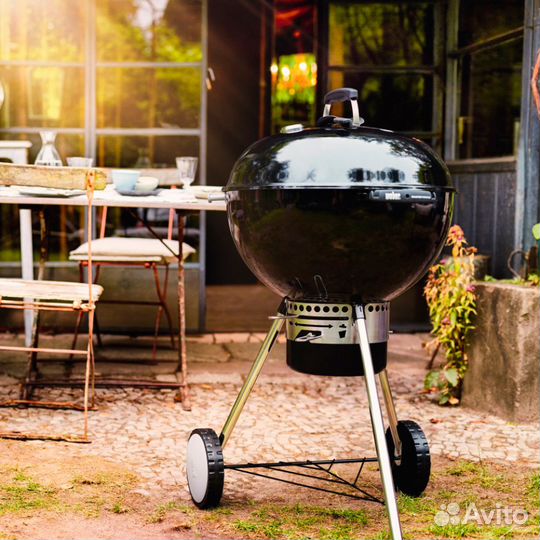 Угольный гриль Weber Master Touch Е-5750. Хит