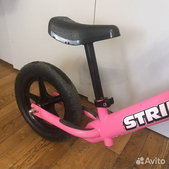 Беговел strider classic 12