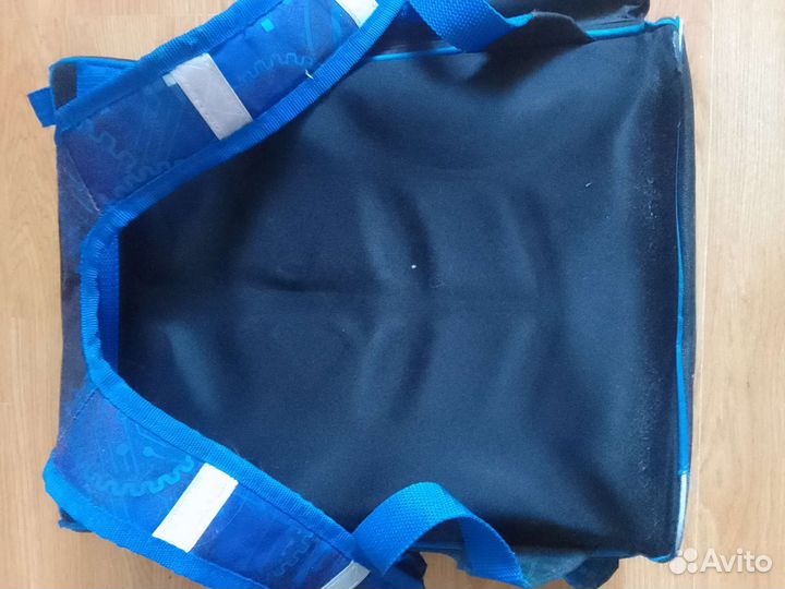 Рюкзак школьный