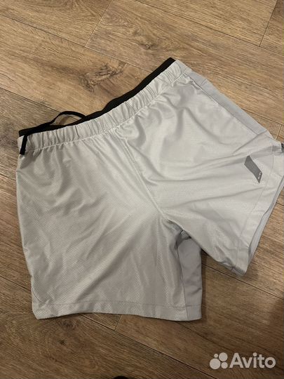 Футболки шорты для спорта (надеты один раз)