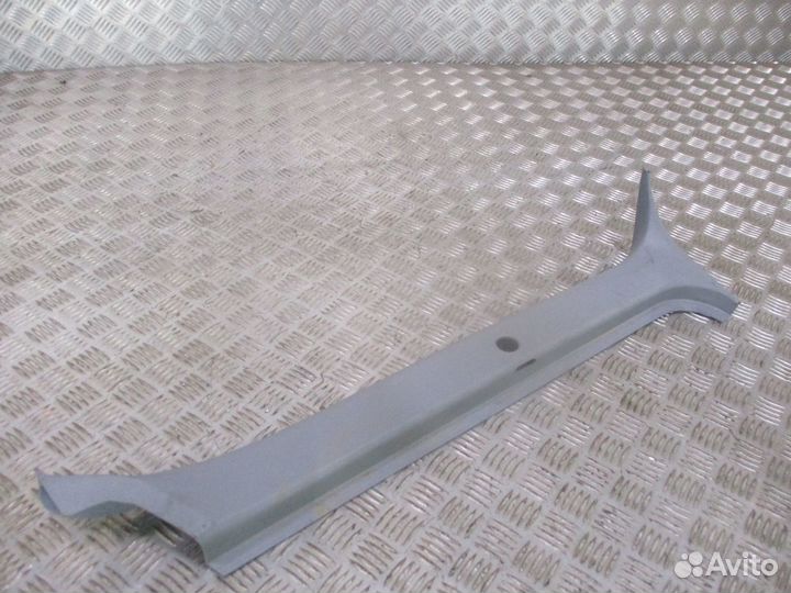 Накладка стойки лобового стекла Mercedes-Benz A941