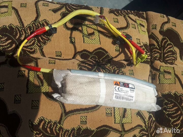 Подушка безопасности сидения prius 50