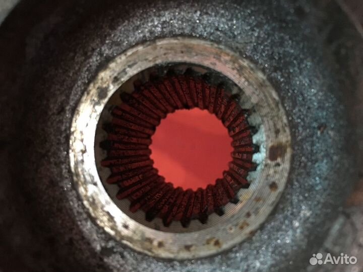 Кулак передний левый Toyota Rav 4 2 SUV 1azfe 2.0L