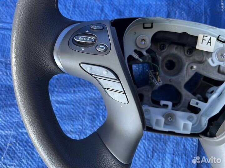 Руль infiniti M37