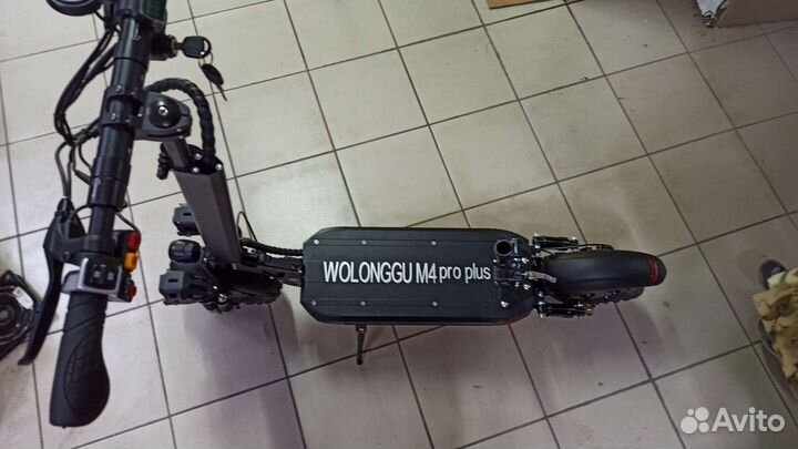 Электросамокат Wolong M4 PRO + 20AH Черный