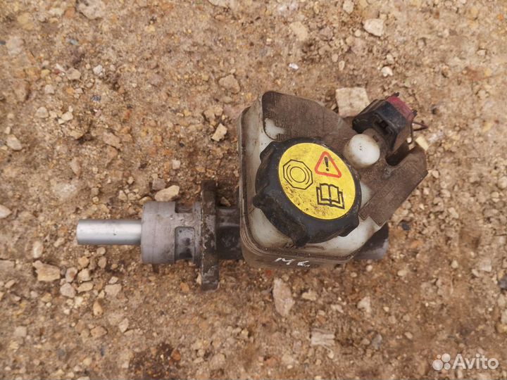 Главный тормозной цилиндр Mondeo 2