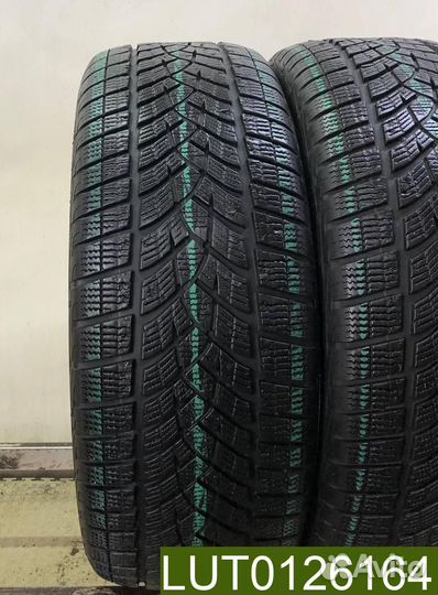 Goodyear UltraGrip Performance Gen-1 235/55 R17 103V