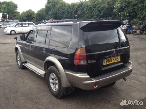 Разбор на запчасти Mitsubishi Montero Sport / Paje