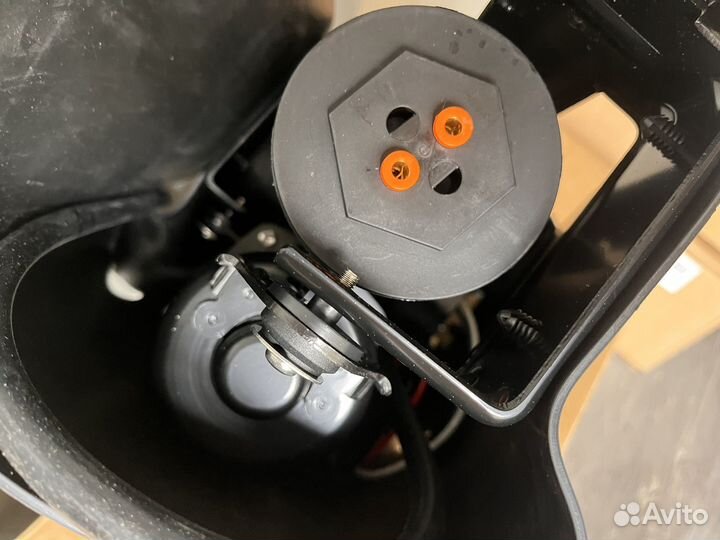 Компрессор на infiniti 56/80 для пневмоподвески