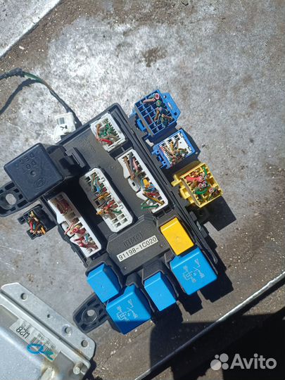 Блок предохранителей Hyundai Getz 1.4