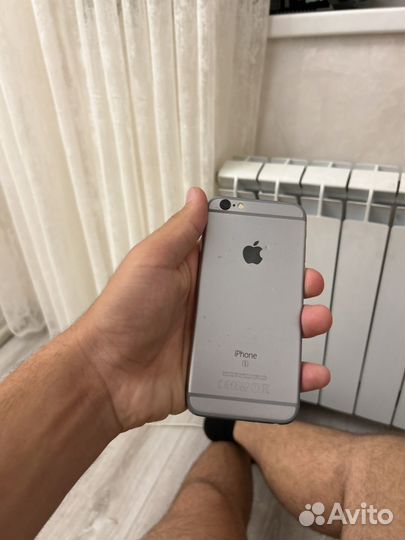 iPhone 6S, 32 ГБ