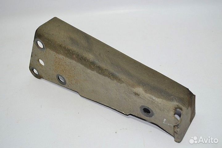 Кронштейн замка кабины volvo FH (01.05)