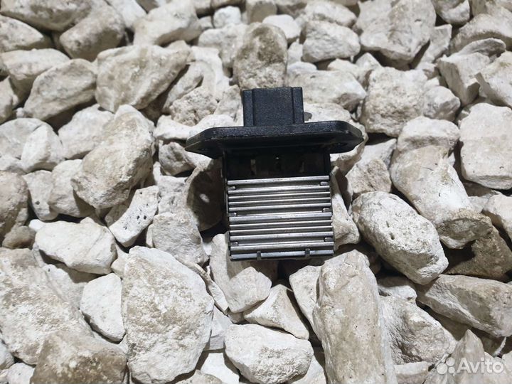 Резистор печки Альмера Классик