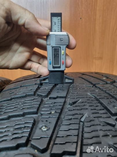 Nokian Tyres Hakkapeliitta 7 SUV 295/40 R21