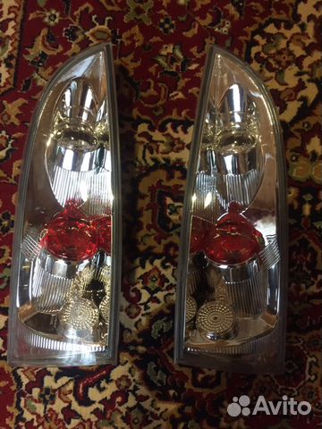 Задние фонари Ford Focus 1 хэтчбек