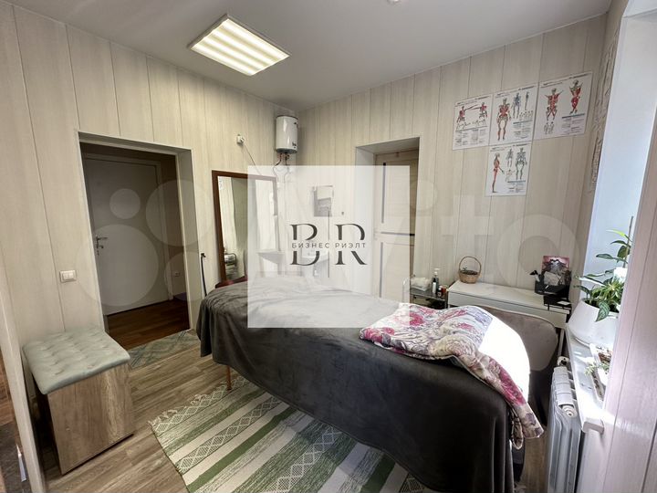 Офис в центре с водой, 13 м²