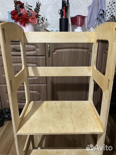 Башня помощника монтессори