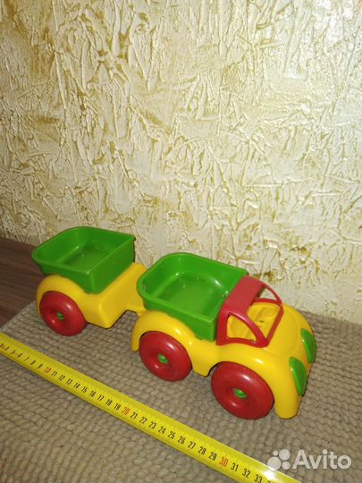 Игрушка грузовик