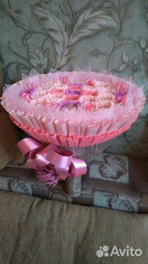 Съедобные сладкие букеты из шоколадных конфет