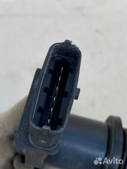 Модуль зажигания Opel Zafira B 1.8