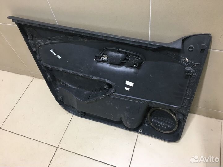 Обшивка двери передней правой Polo (Sed RUS) 2011