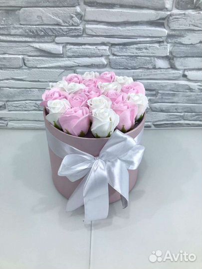 Мыльные розы в коробке