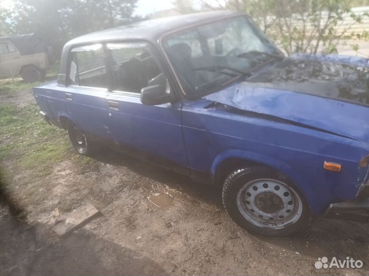 Разбираю ваз 2107