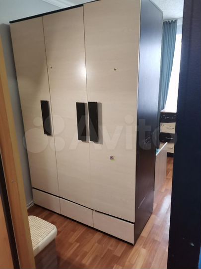 Комната 13 м² в 8-к., 4/9 эт.