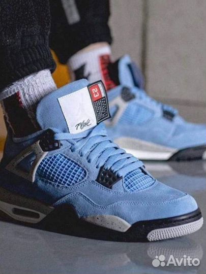 Nike Air Jordan 4 Retro University Blue