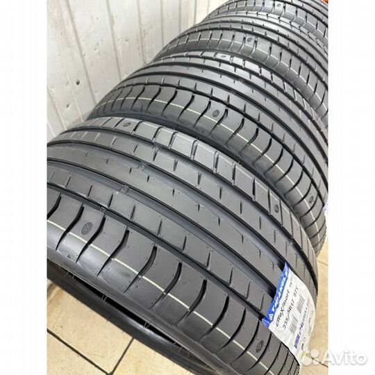 Triangle EffeXSport TH202 225/40 R19