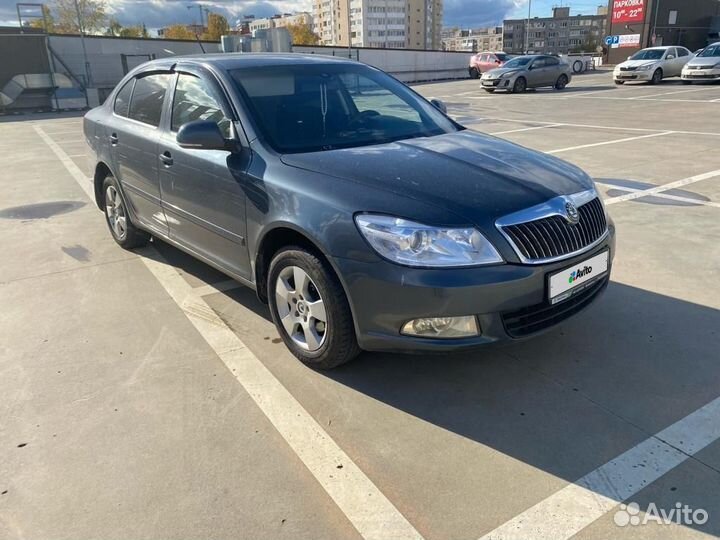 Skoda Octavia 1.6 AT, 2011, 131 000 км