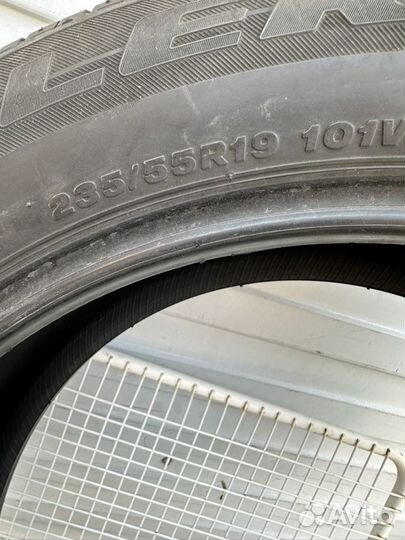 Bridgestone Dueler H/L 235/55 R19