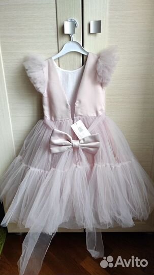 Платье нарядное девочки 122