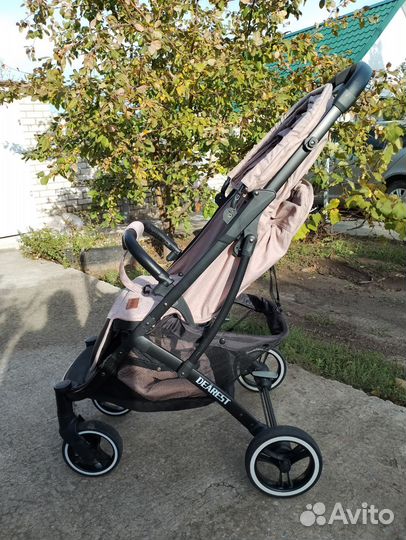 Прогулочная коляска