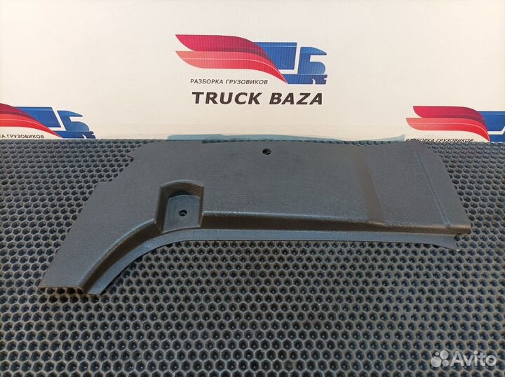 20593794 Обшивка стойки правая Volvo FH, Volvo FM