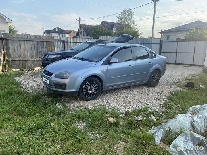 Ford Focus 1.6 МТ, 2005, 300 000 км