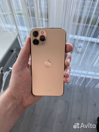 iPhone 11 Pro, 64 ГБ
