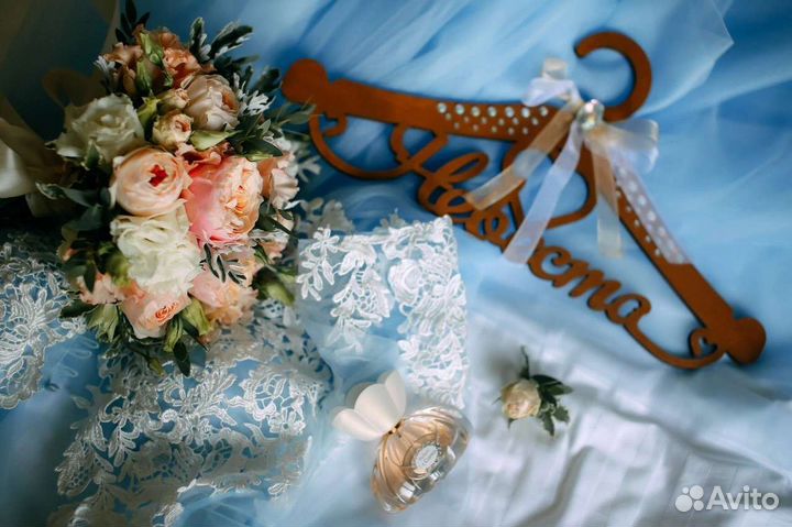 Свадебные вешалки