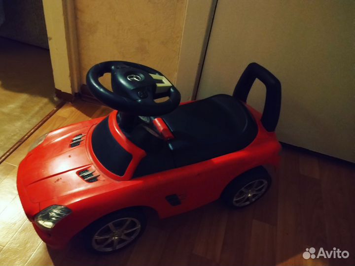 Машинка-каталка