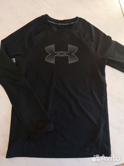 Under armour рашгард 128