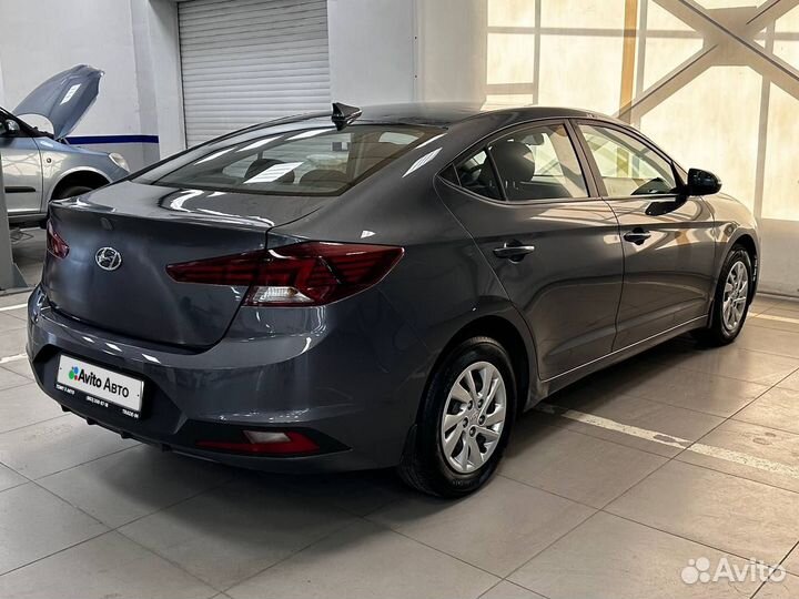 Hyundai Elantra 1.6 AT, 2019, 227 654 км