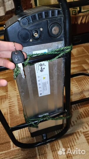 2 аккумулятора с багажником для электровелосипеда